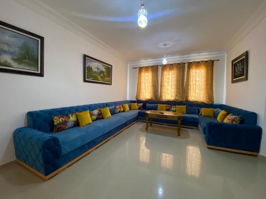 Complexe Al Massira Imm 13 N 6 Etg 2 Apartman Fnideq Kültér fotó